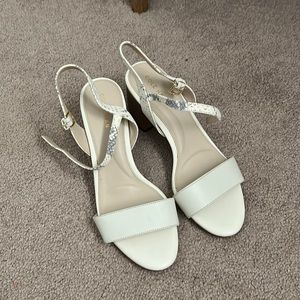 Never worn Cole Haan Off White Black Heels size 6